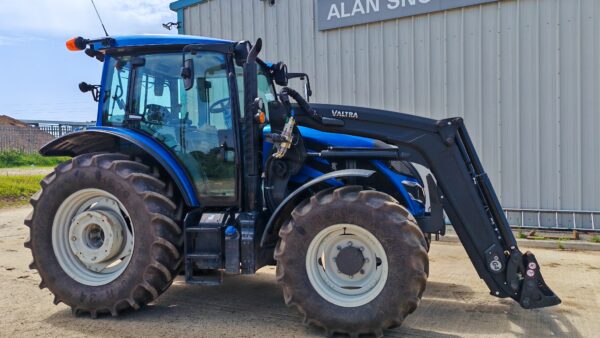 Valtra A115MH & G4s loader